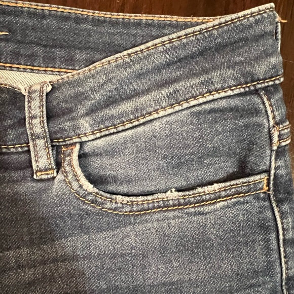 Bootlegger Skinny High Jeans - Picture 4 of 15